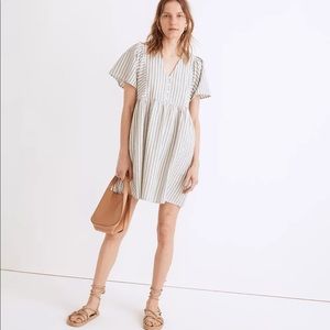💚 NWT Madewell Seersucker Flutter-Sleeve Mini Dress in Stripe
